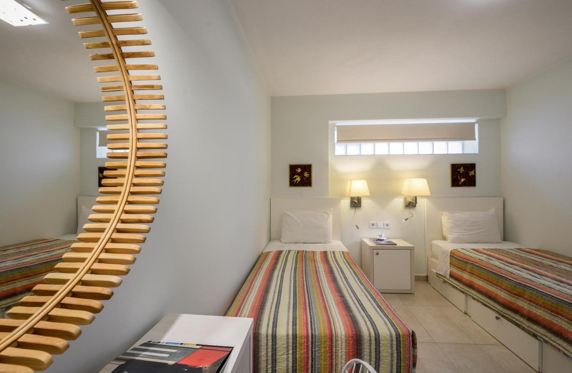 Elpiniki Luxury Apartments Nea Poteidaia Luaran gambar