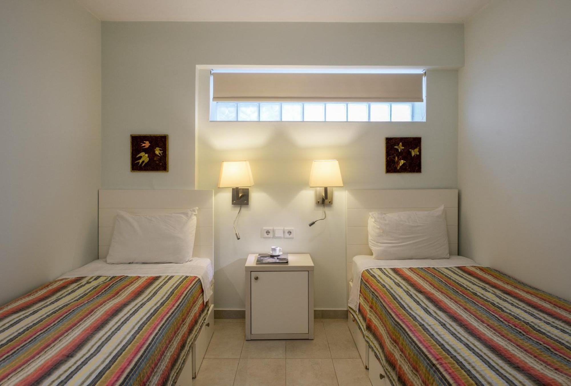 Elpiniki Luxury Apartments Nea Poteidaia Luaran gambar