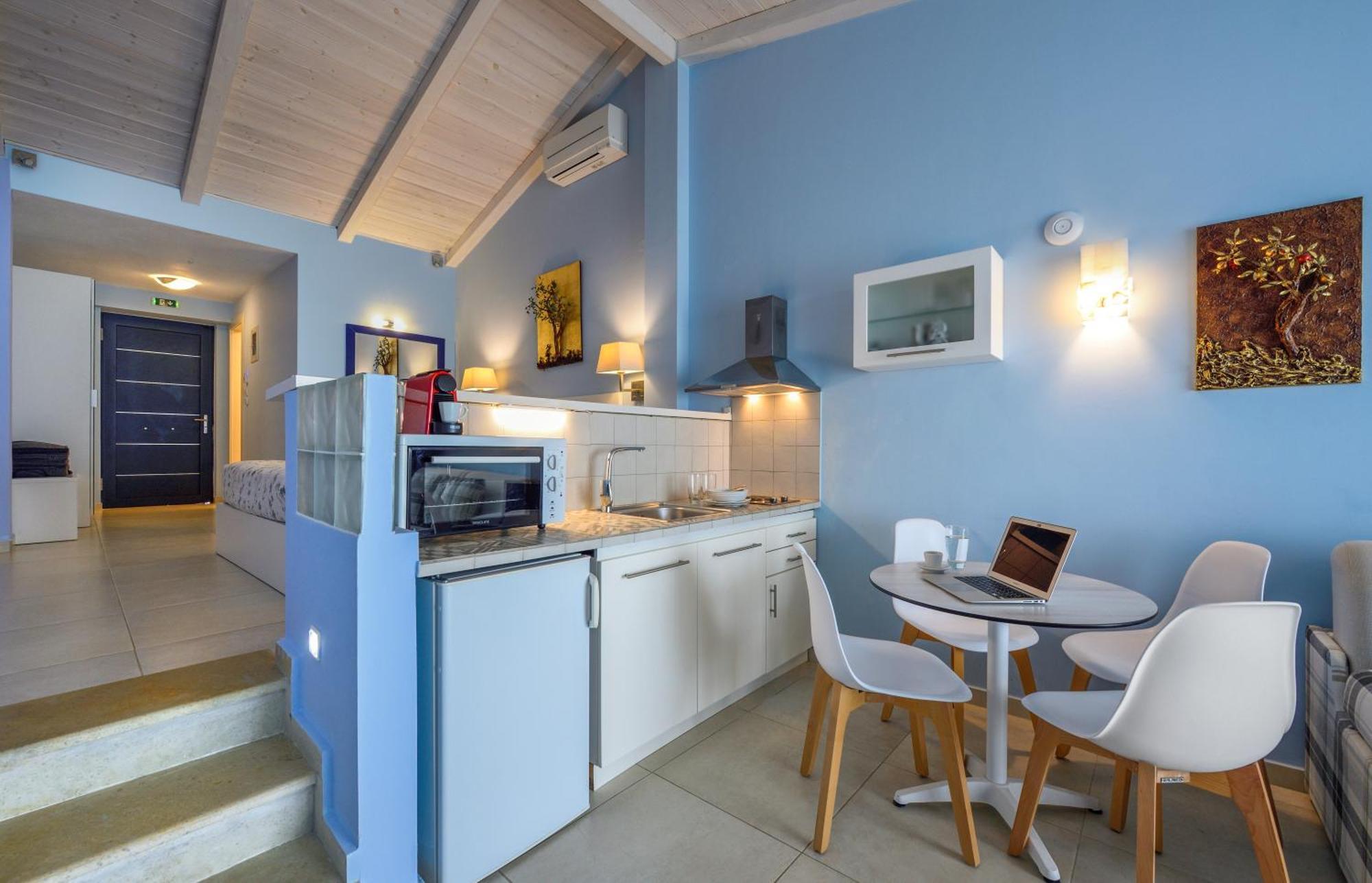 Elpiniki Luxury Apartments Nea Poteidaia Luaran gambar