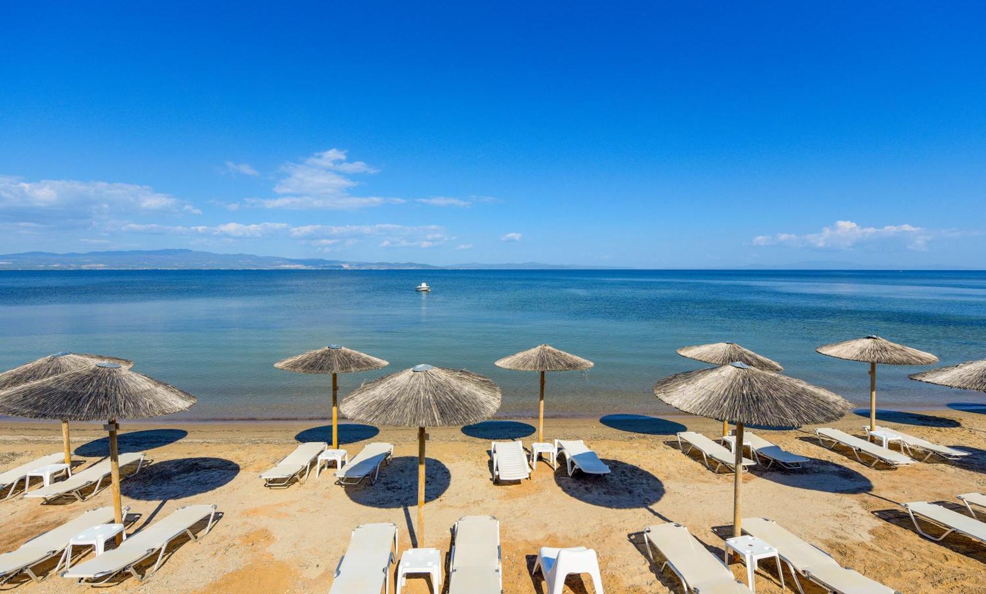 Elpiniki Luxury Apartments Nea Poteidaia Luaran gambar