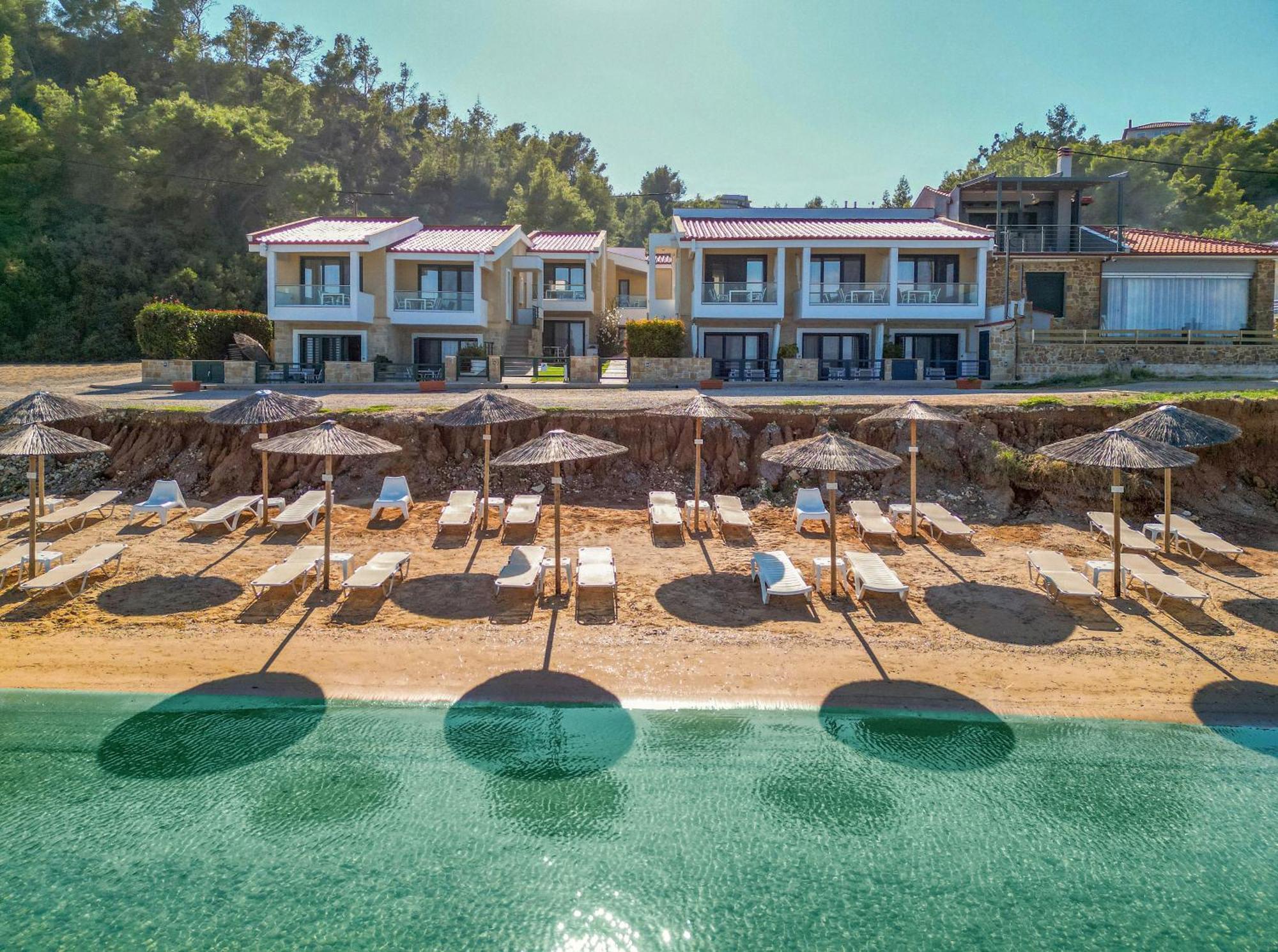 Elpiniki Luxury Apartments Nea Poteidaia Luaran gambar