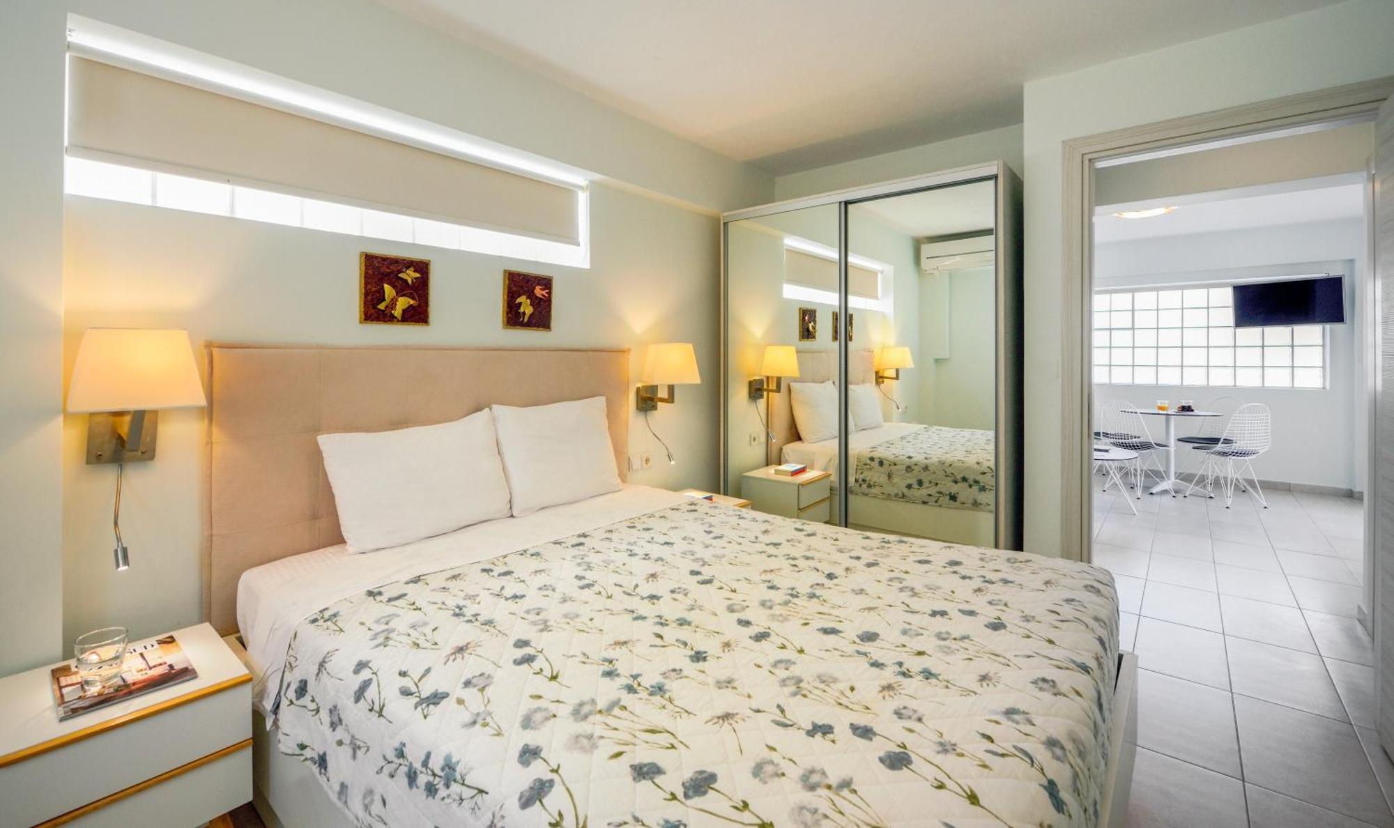 Elpiniki Luxury Apartments Nea Poteidaia Luaran gambar